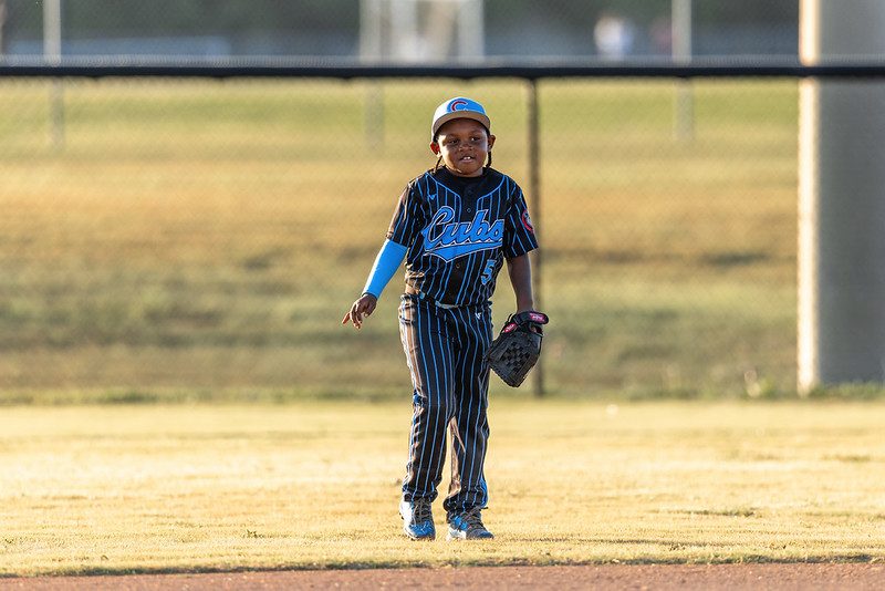 Baseball fielding